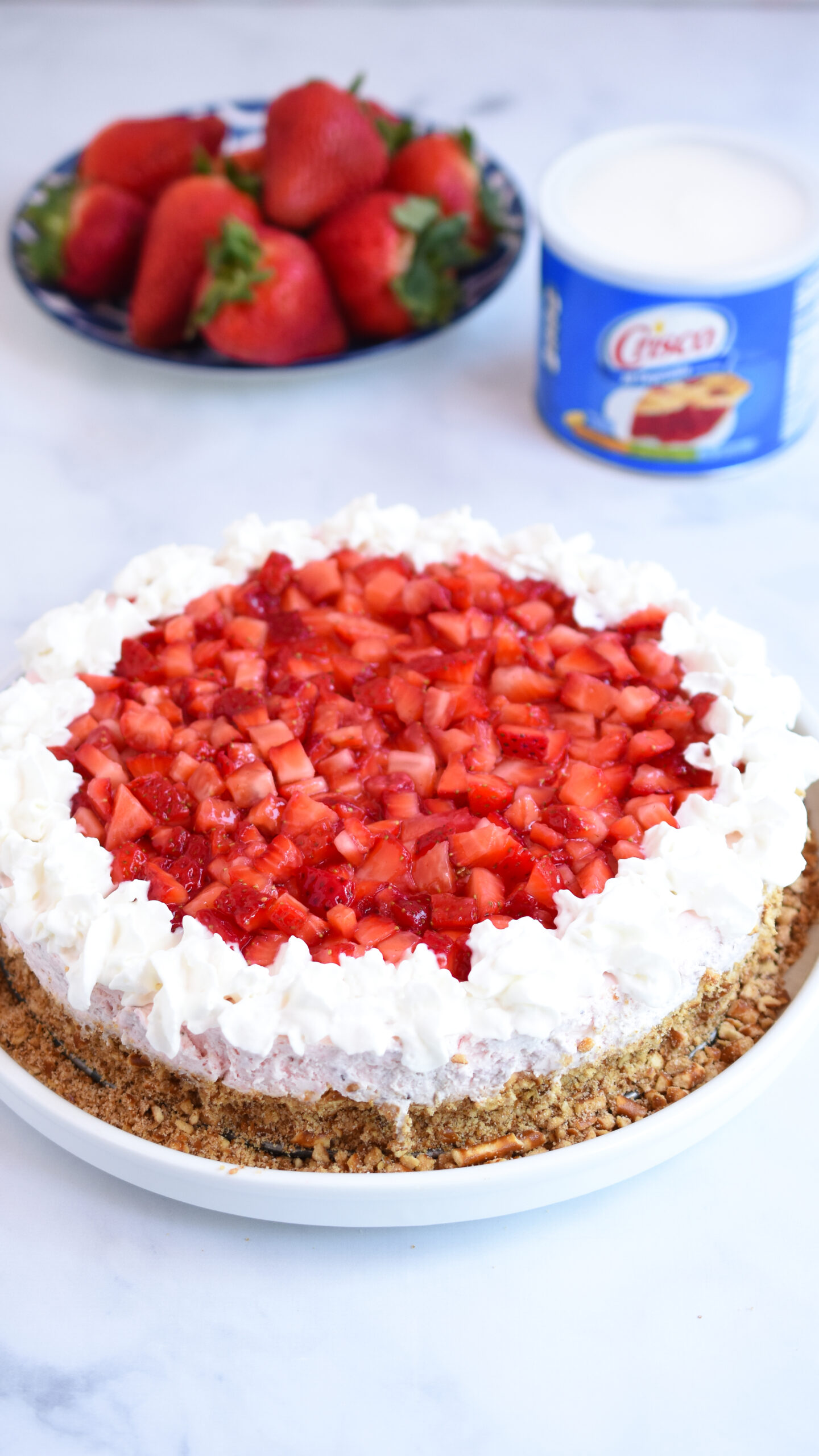 No Bake Strawberry Pretzel Cheesecake