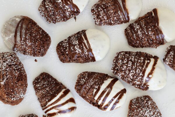 Hot Chocolate Madeleines with Marshmallow Crème