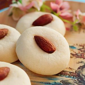 Almond Cookies