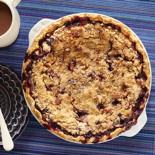 Almond Crunch Blueberry Pie