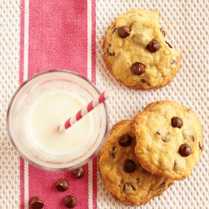 Chocolate Chip Walnut Cookies