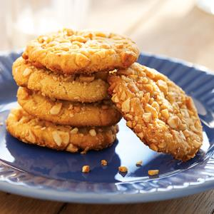 Honey-Roasted Peanut Cookies