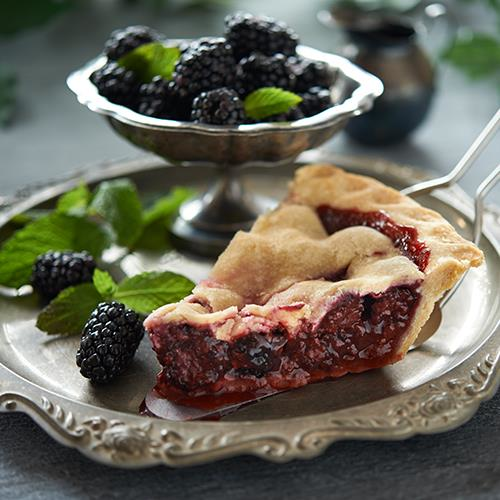 Classic Blackberry Pie