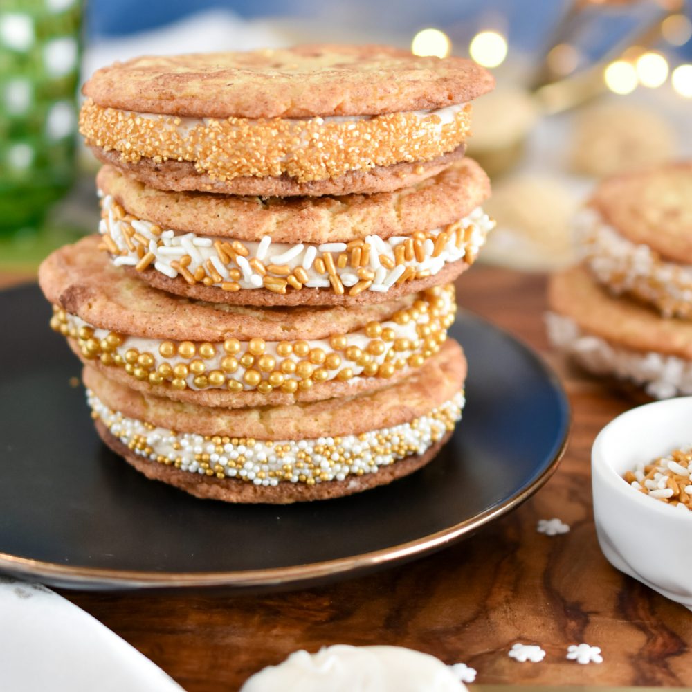 Snickerdoodle Cookie Sandwiches with Maple Filling