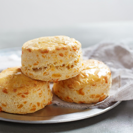 buttery-cheddar-biscuits